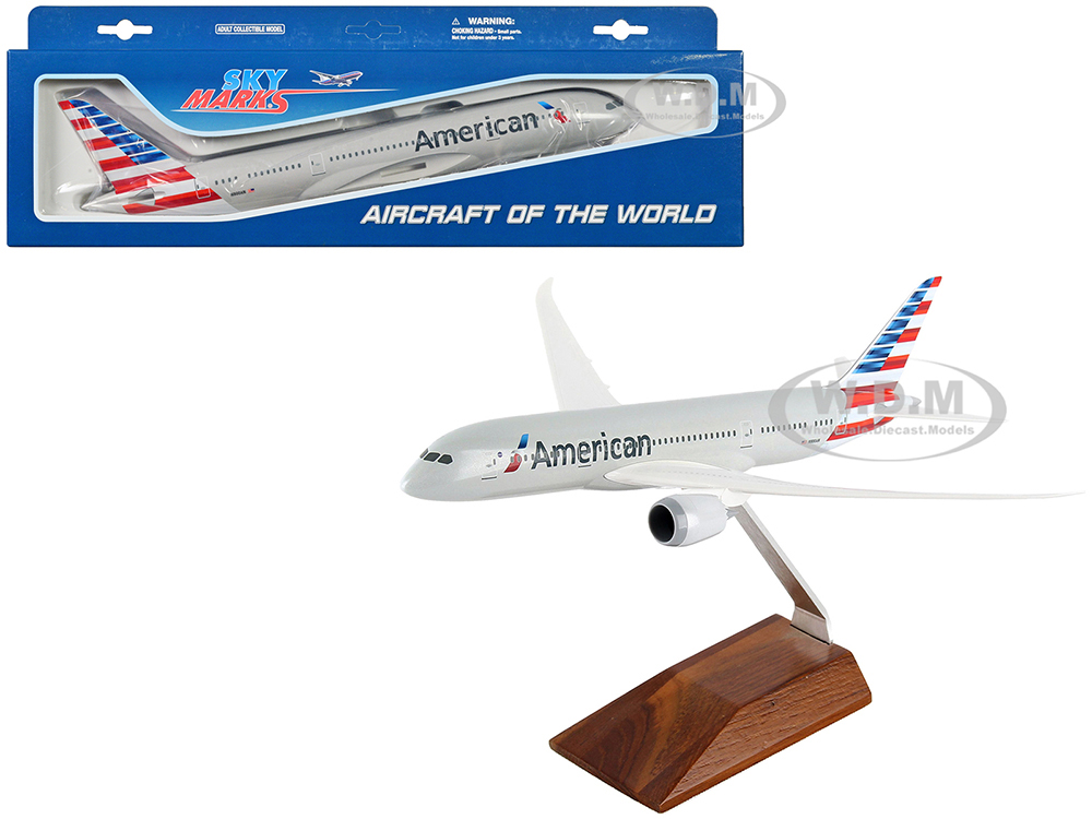 Image of Boeing 787-8 Commercial Aircraft "American Airlines" (N800AN) Gray with Red and Blue Stripes (Snap-Fit) 1/200 Plastic Model by Skymarks