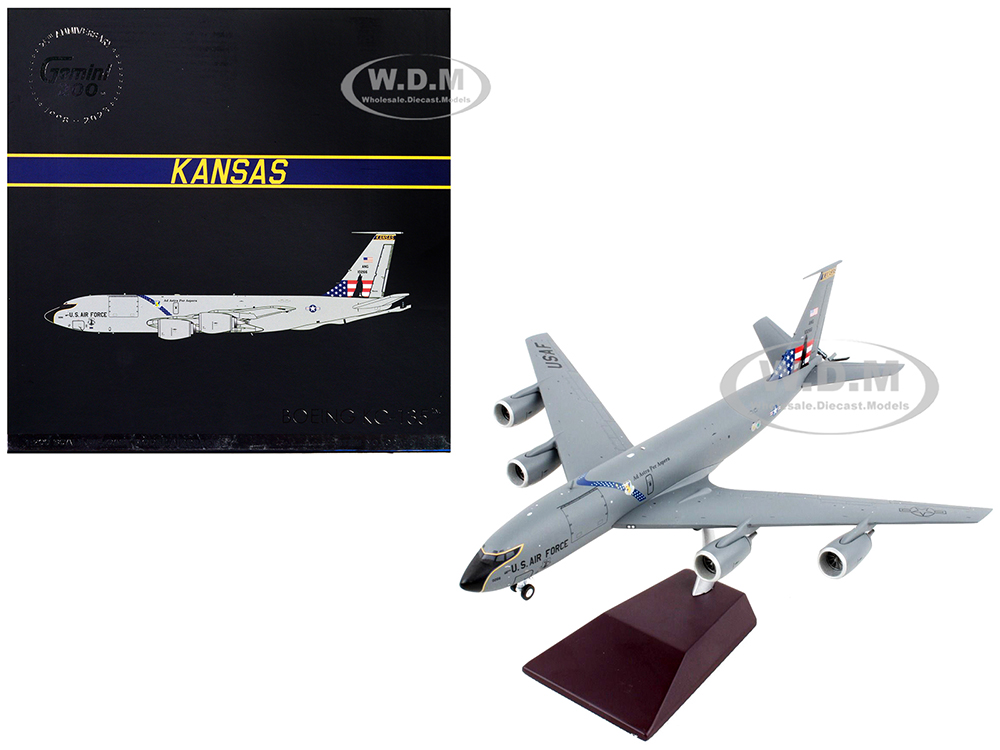 Image of Boeing KC-135 Stratotanker Tanker Aircraft "Kansas Air National Guard" United States Air Force "Gemini 200" Series 1/200 Diecast Model Airplane by Ge