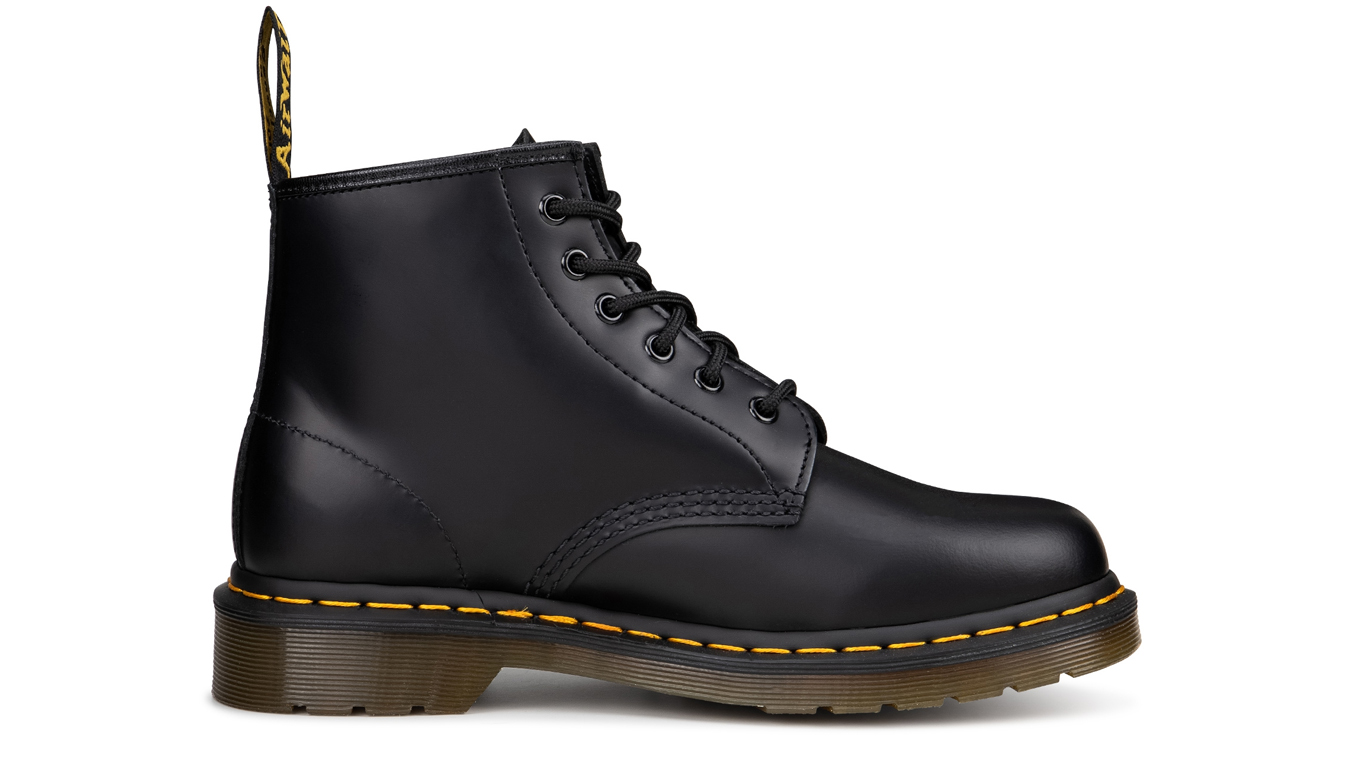 Image of Dr Martens 101 Smooth Leather Lace Up Boots DE