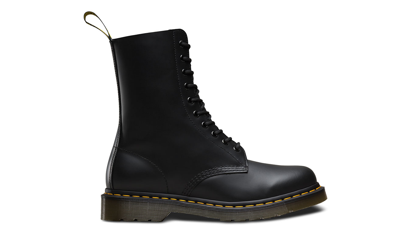 Image of Dr Martens 1490 Smooth Black HR