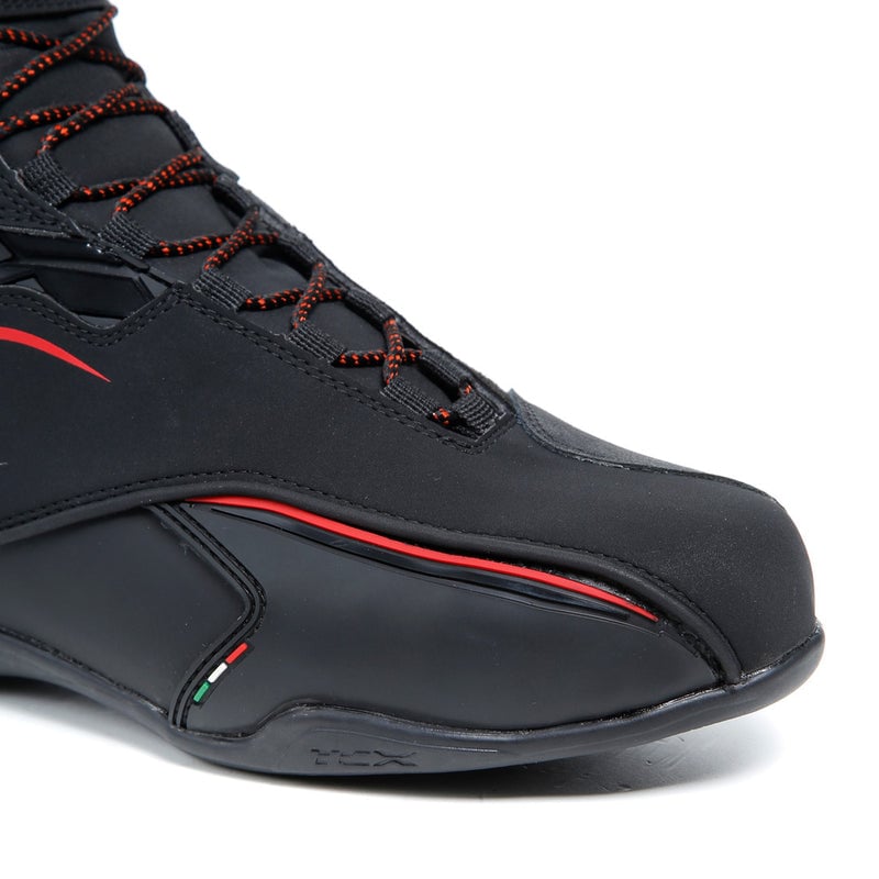 Image of EU TCX Zeta WP Noir Rouge Chaussures Taille 43