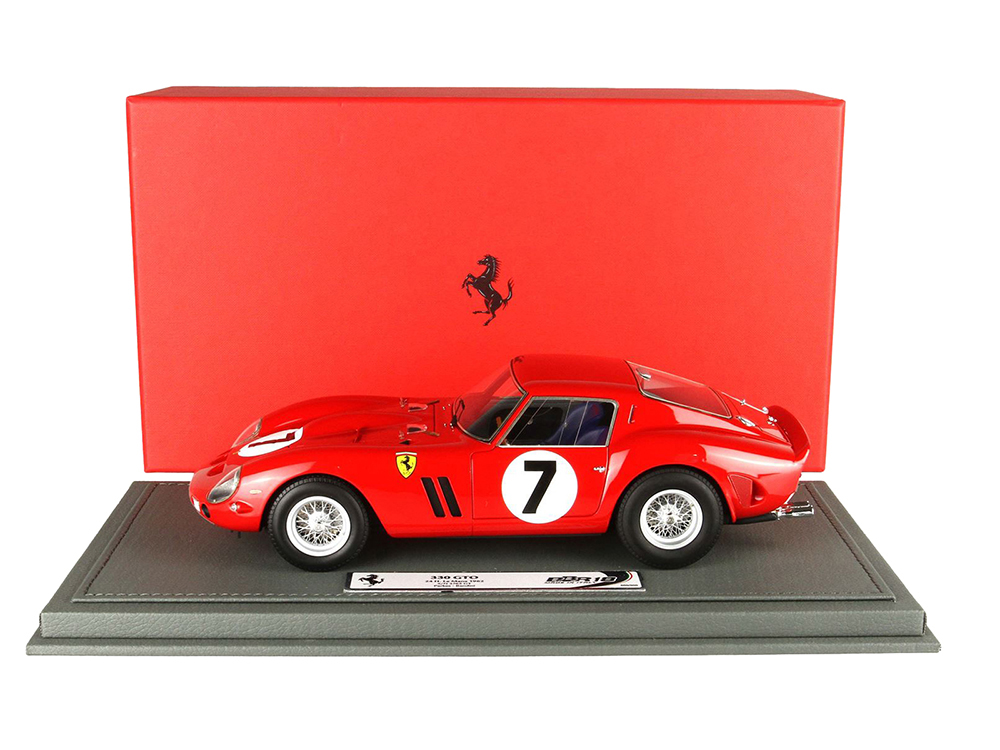 Image of Ferrari 330 GTO 7 Mike Parkes - Lorenzo Bandini "24 Hours of Le Mans" (1962) with DISPLAY CASE Limited Edition to 144 pieces Worldwide 1/18 Model Car