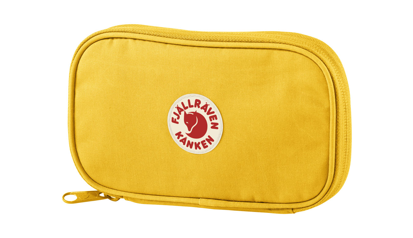 Image of Fjällräven Kånken Travel Wallet Warm Yellow CZ