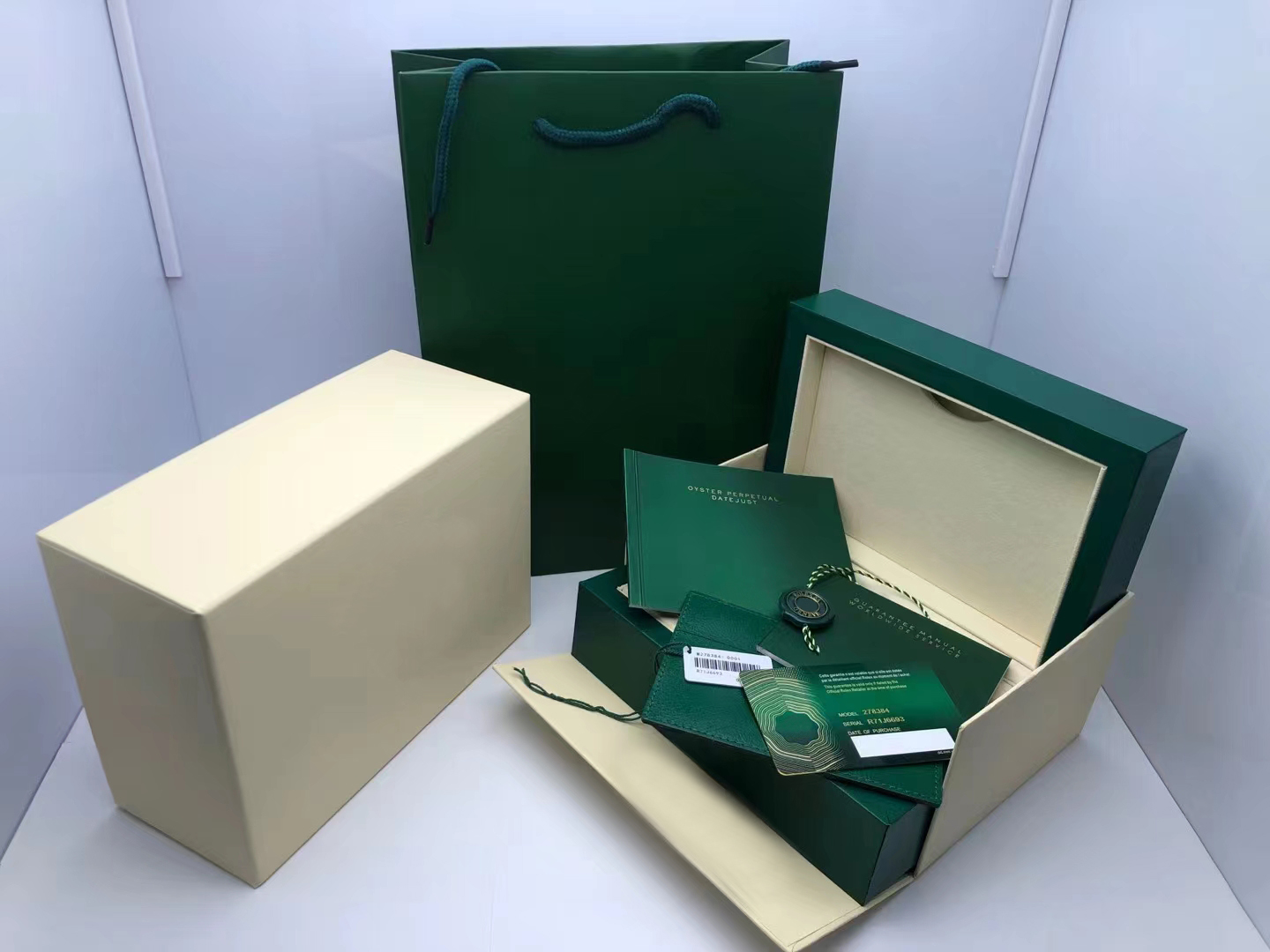Image of Green original boxes 1:1 custom card NFC green card anti-counterfeit card SUB SKY DATEJUST DAY-DATE booklet watch wooden box with carrying bag