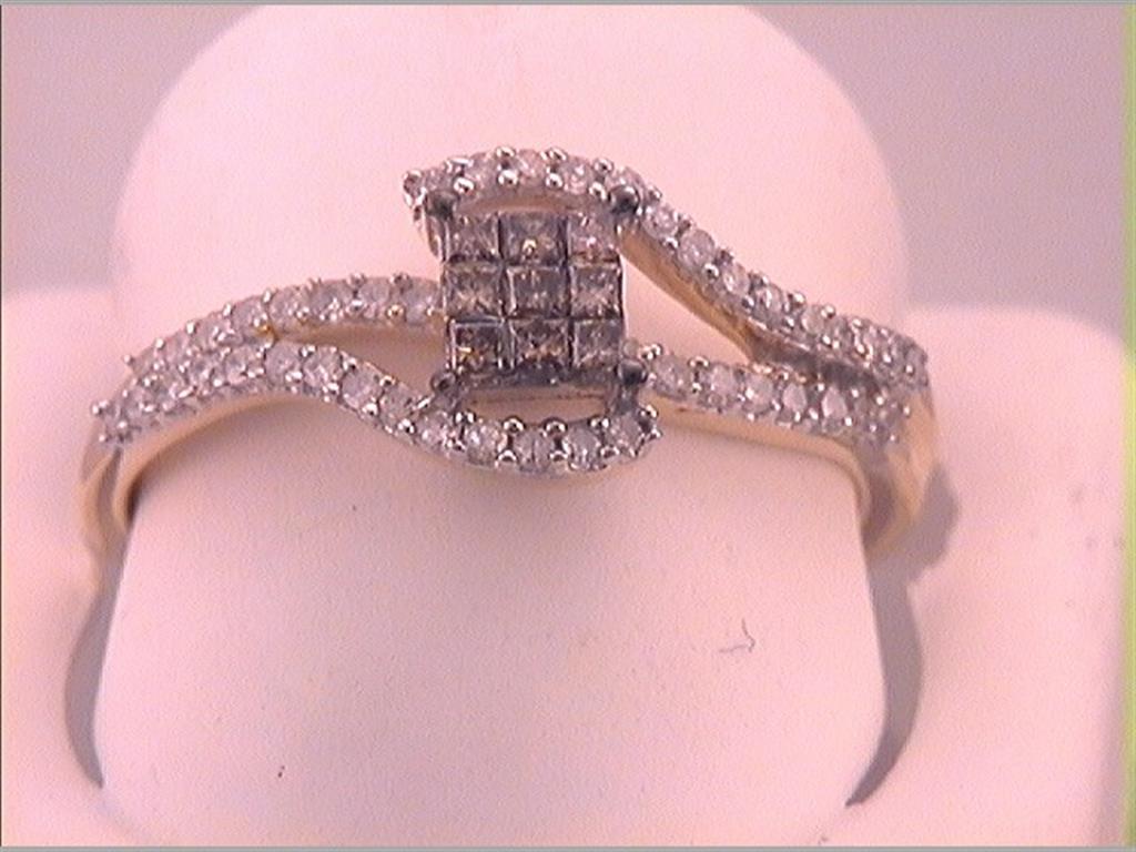 Image of ID 1 10k Yellow Gold Princess Brown Diamond Fashion Ring 1/3 Cttw