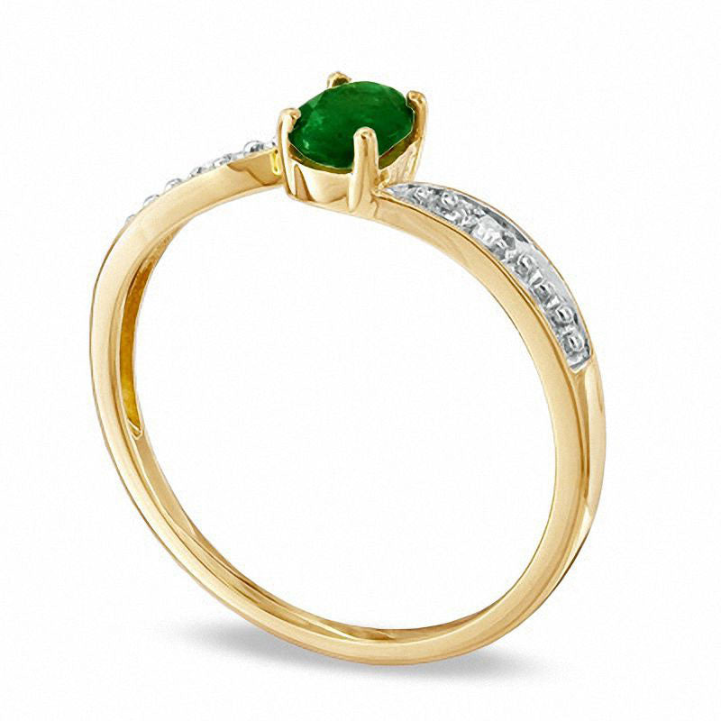 Image of ID 1 Oval Emerald and Natural Diamond Ring in Solid 10K Yellow Gold