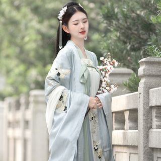 Image of ID 1312618118 Long-Sleeve Crane Embroidered Traditional Chinese Costume Set