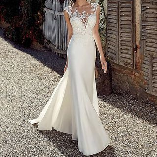 Image of ID 1440829924 Cap-Sleeve Lace Panel Trumpet Wedding Gown