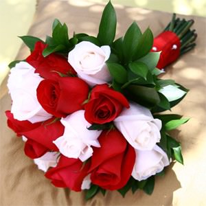 Image of ID 495070338 6 Bridal Bouquets Red Roses
