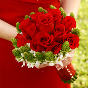Image of ID 495070487 6 Bridal Bouquets of Red Roses