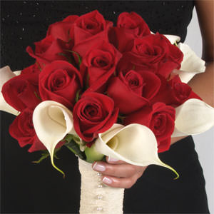 Image of ID 495070835 6 Bridal Bouquets of Red Roses
