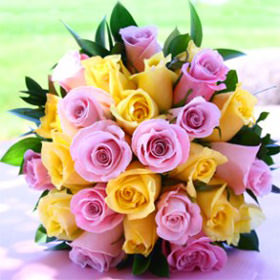 Image of ID 495070895 Yellow Roses Bridal Bouquet