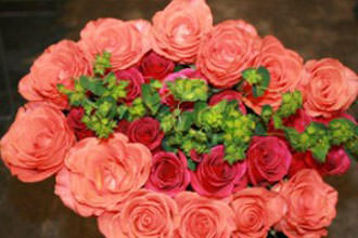 Image of ID 495071493 6 Roses & Fillers Bouquets