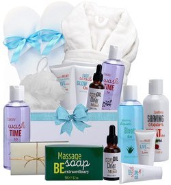 Image of Luxe Self Care Spa Gift Set