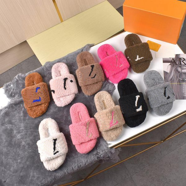 Image of New Designer slippers paseo flat comfort mules wool sandals luxury brand sandals women lambswool sandals wool mule sandals slippers size 35-