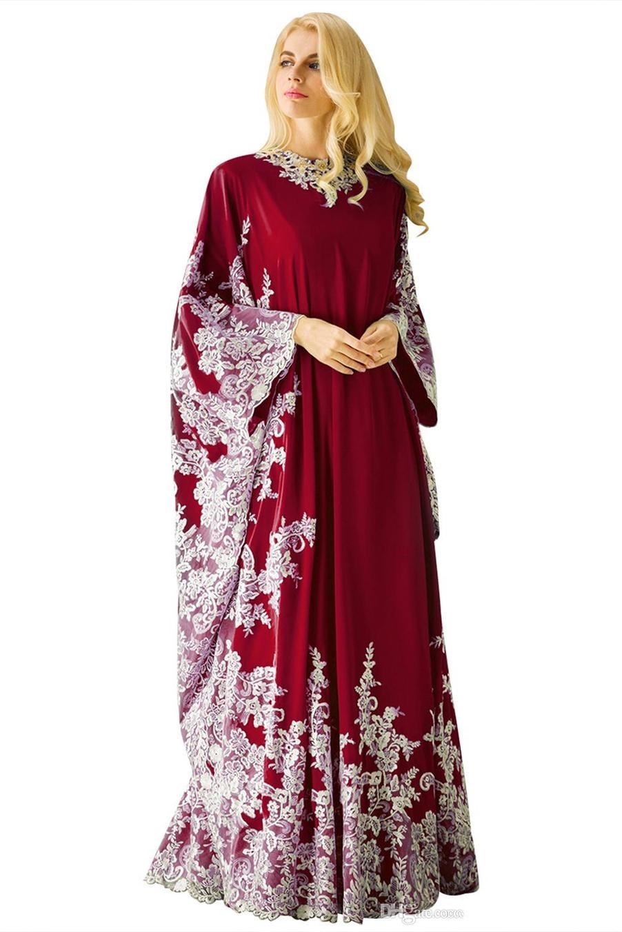 Image of New Saudi Arabic Green Evening Dresses Long Sleeves Gowns Lace Applique Plus Size Prom Wear Elegant
