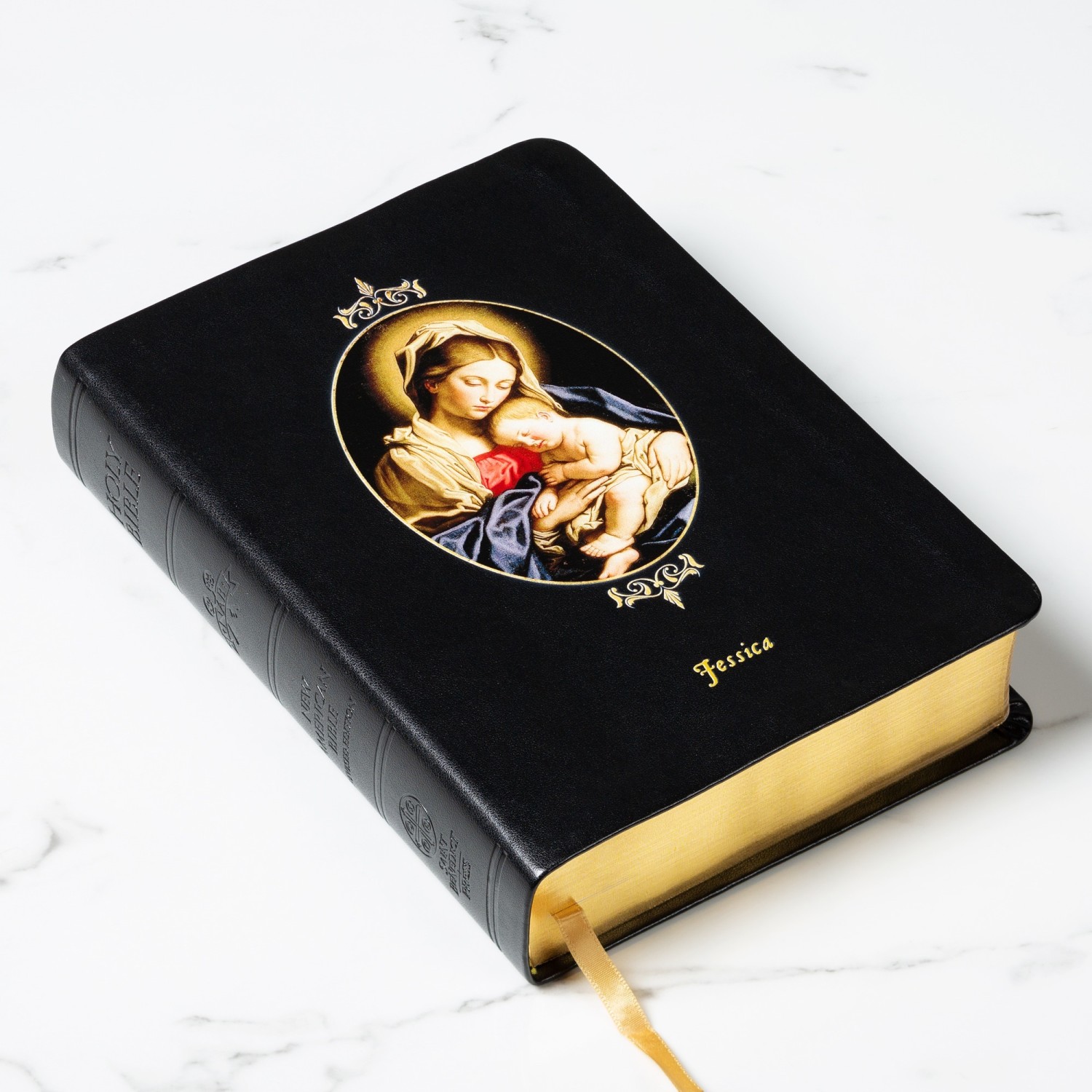 Image of Personalized Sassoferrato Madonna Bible