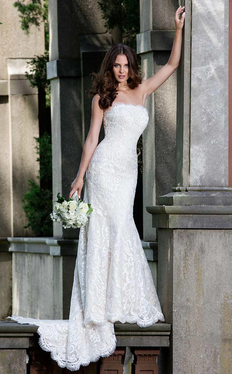 Image of Rachel Allan Bridal - M625 Lace Embroidered Scalloped Trumpet Gown