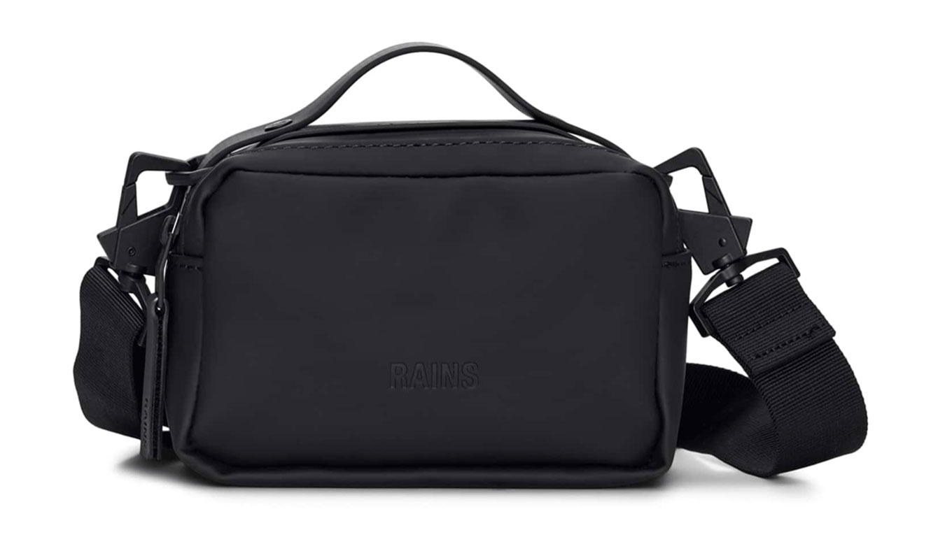 Image of Rains Box Bag Micro Black CZ