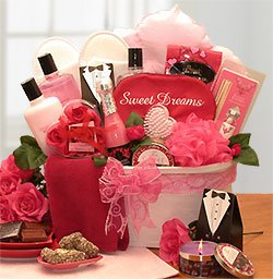 Image of Romancing The Soul Valentine Spa Gift Set