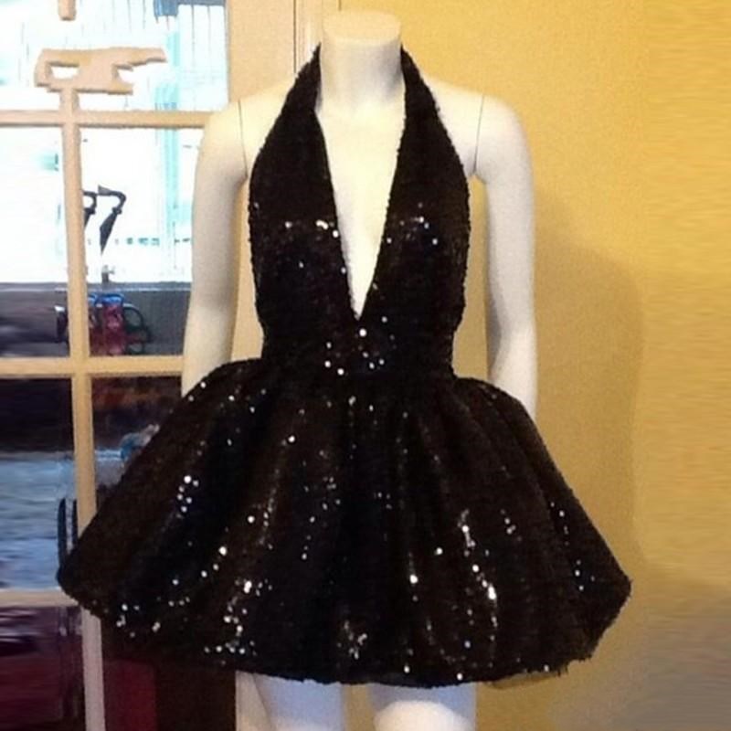 Image of Sexy Black Sequined Short Homecoming Dresses Halter Deep V Neck Backless Formal Party Dress Prom Gowns Robe De Cocktail Vestido