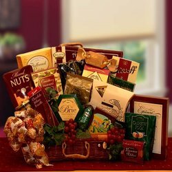 Image of The VIP Gourmet Gift Chest