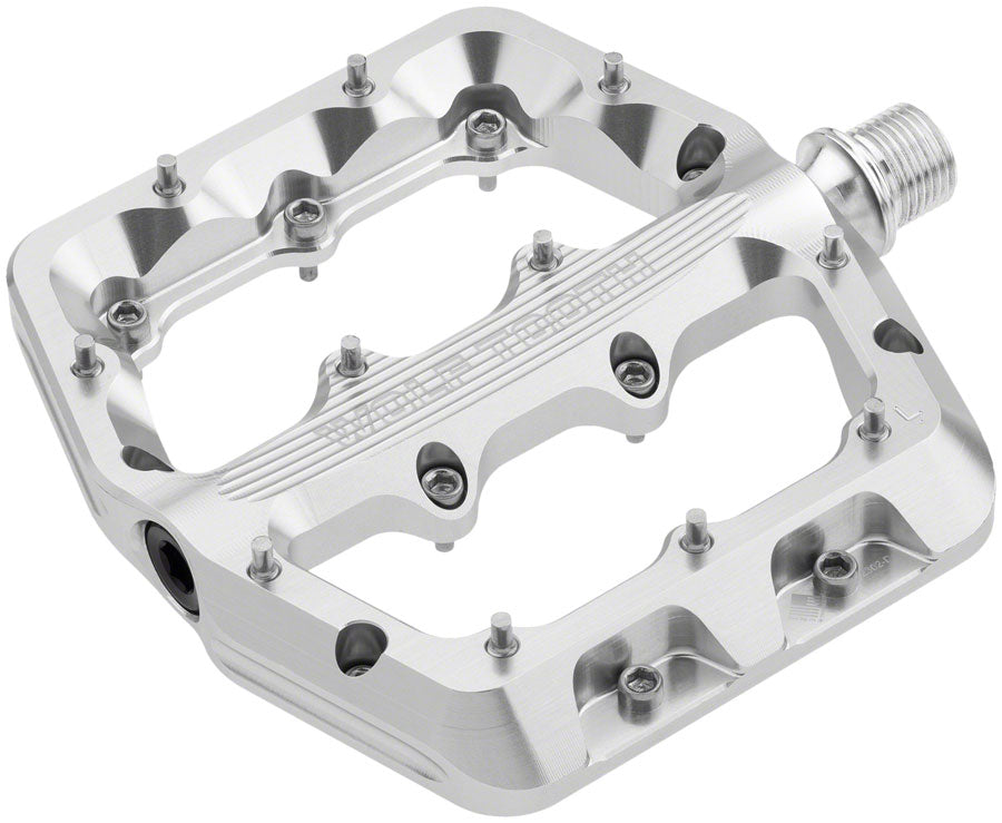 Image of Wolf Tooth Waveform Pedals - Silver Large